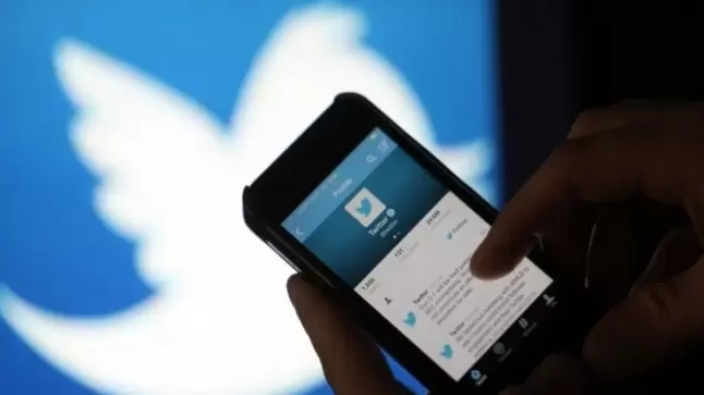 العرب يحولون سبيس الهنود من مائدة حوار جاد إلى “منصة أغاني ساخرة”