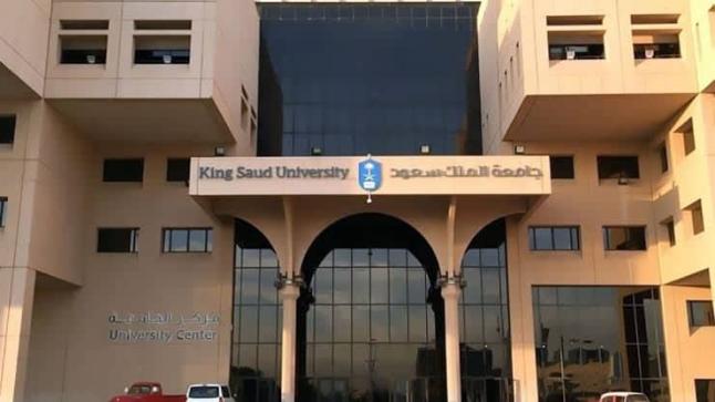 فرق العمل التطوعي في جامعة الملك سعود يقدم خدمات إسعافية لضيوف الرحمن