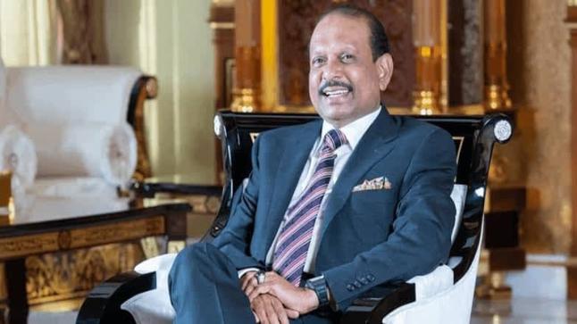 مجموعة اللولو العالمية تقدم مليون ريال لـ (إحسان)