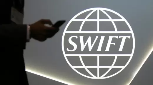موسكو: نظام “SPFS” سيكون أفضل بديل لـ”سويفت”