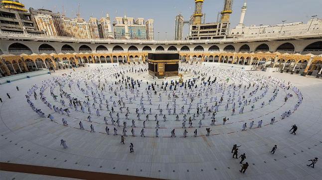 السعودية ترفع أعداد الحجاج والصحة العالمية ترد: نثق في قرارات المملكة