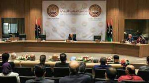 البرلمان الليبي يحسم الجدل حول تكوين حكومة مصغرة